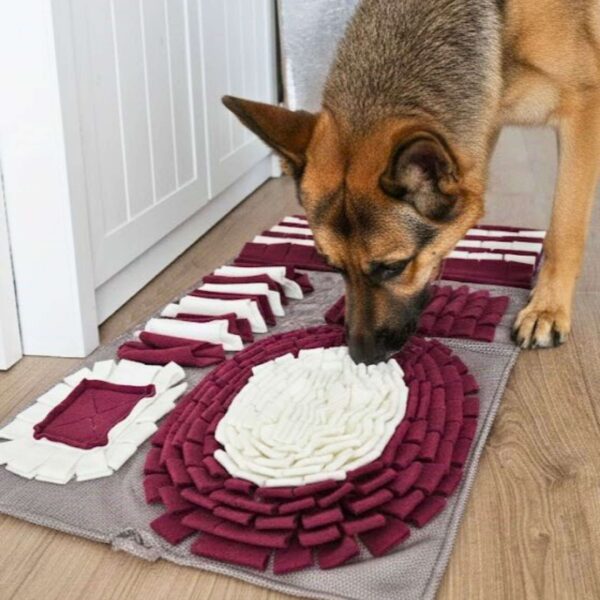 Mata węchowa dla dużego psa w kolorze bordowym i ecru wzmacniająca koncentrację